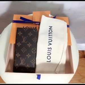 Louis Vuitton IPhone 7Plus monogram phone case